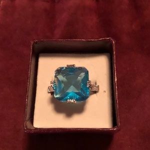 Set of 2 earring and ring